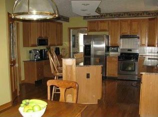 7014 Highview Dr, Solon, OH 44139