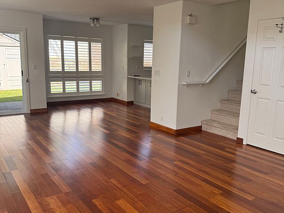 2nd image of 94-1027 Leihaku St