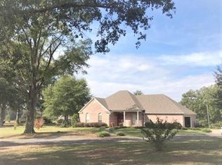 1261 Goodwater Rd NW, Magee, MS 39111