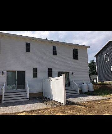 2nd image of 109 S Washington St