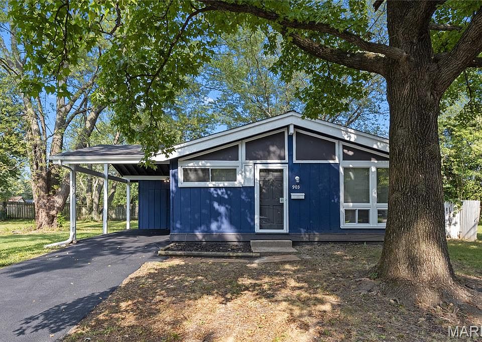 1st image of 903 Chesswood Dr