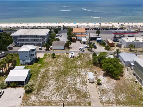 710 Oleander Ave, Mexico Beach, FL 32456