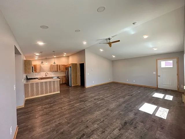 404 W Walnut Ct E #11A — Photo 27