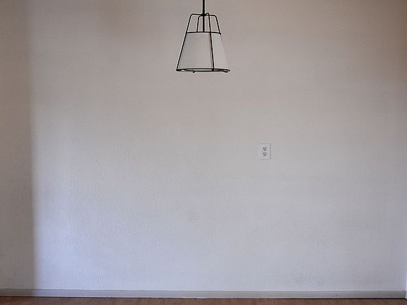 4th image of 314 McCloud Ct