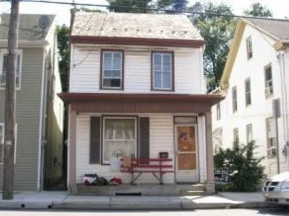 116 W Main St, Mount Joy, PA 17552