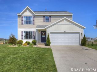 6877 Peninsula Ct NE, Rockford, MI
