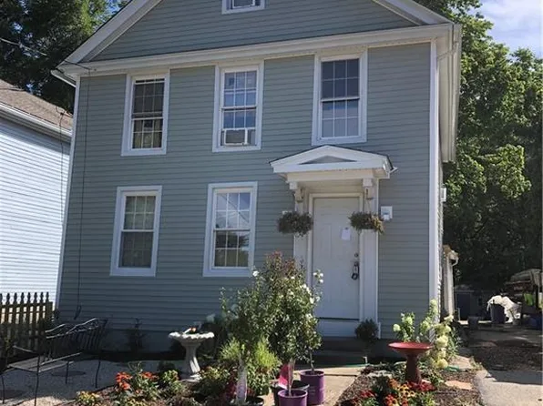 207 South Main Street, Colchester, CT 06415