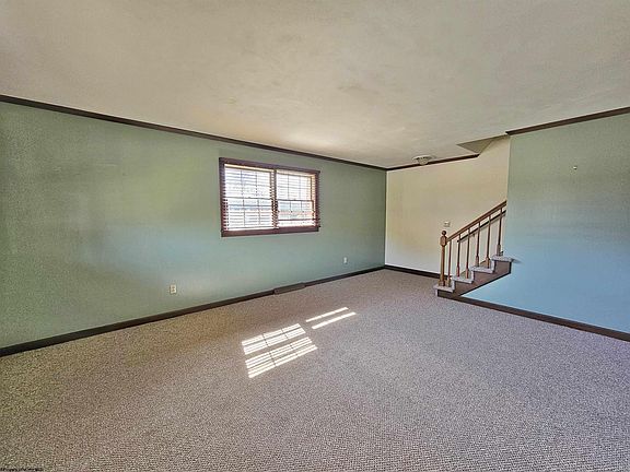 5th image of 603 Deerfield Dr
