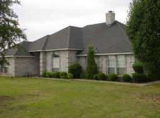 5882 Fm 121, Van Alstyne, TX 75495