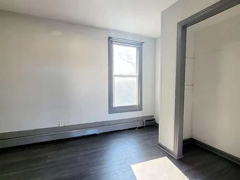 288 Cator Ave #4 — Photo 5