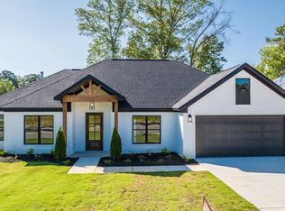 112 Harmony Village Dr, Haskell, AR 72015