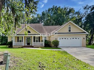 7 Hummingbird Ct, Savannah, GA 31419