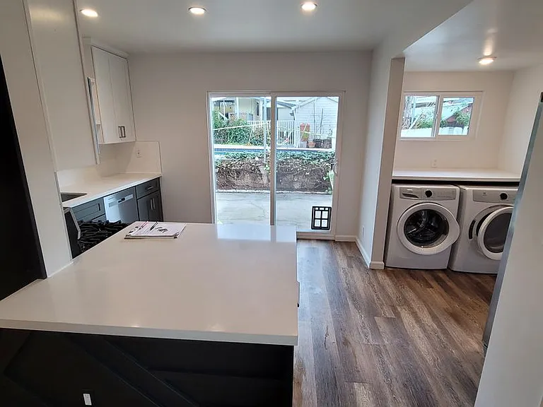 6051-6053 Hillandale Dr — Photo 5