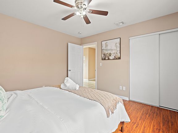 5th image of 3738 S Normandie Ave