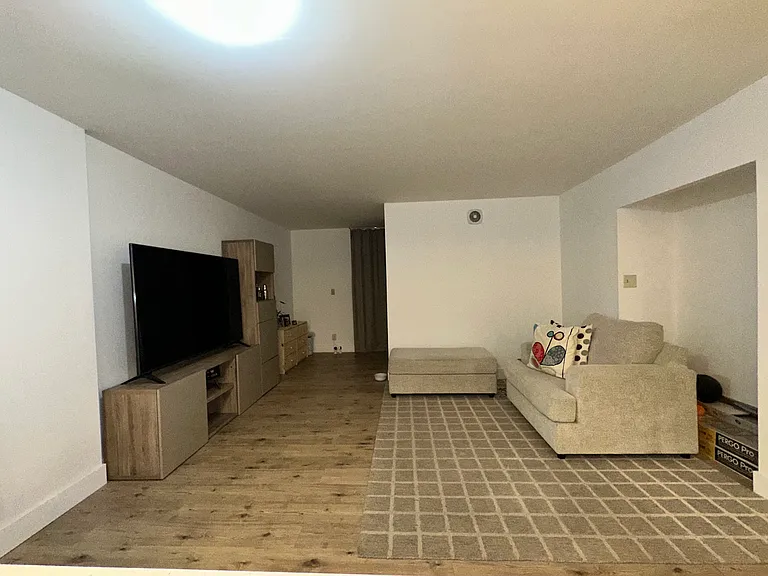 410 NW 68th Ave #111 — Photo 6