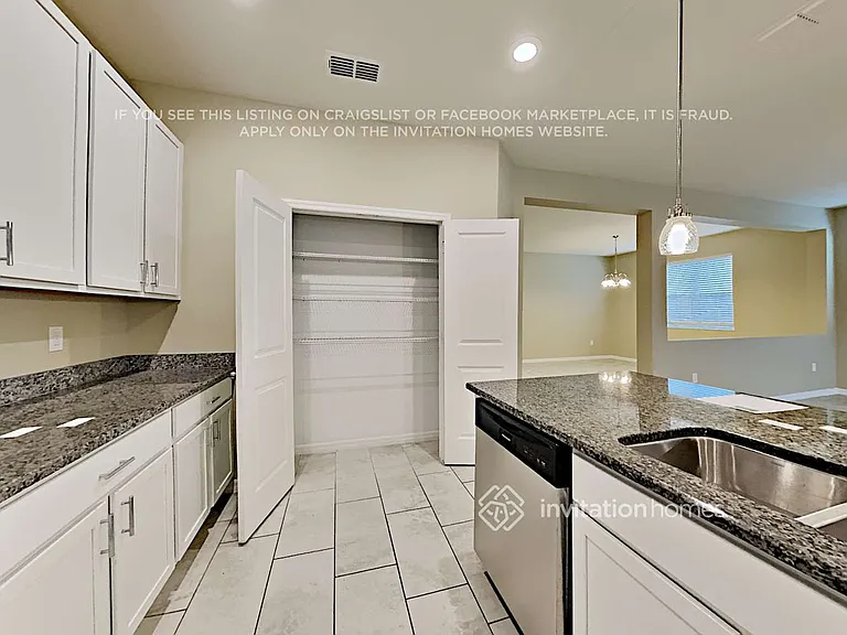 14231 Seranoa Dr — Photo 8
