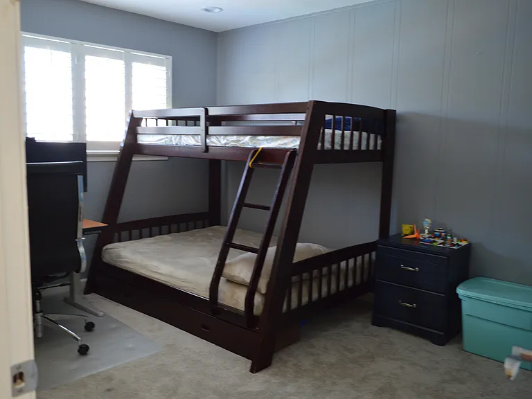 Kids Room - 2