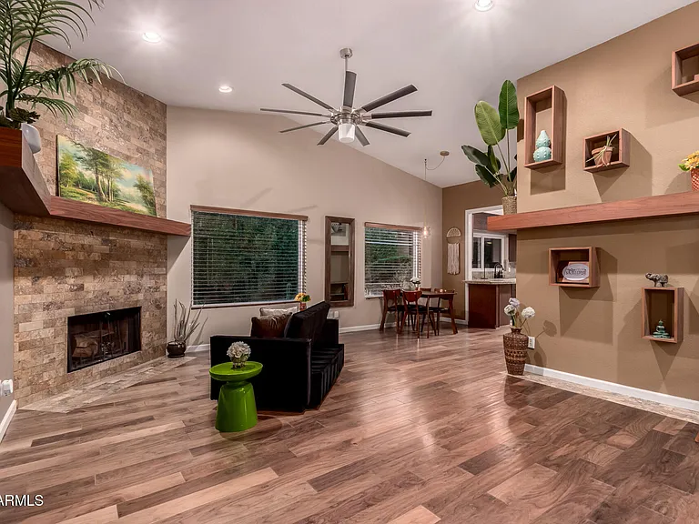 6863 E Phelps Rd — Photo 16