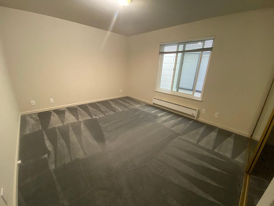 1st image of 251 11th Ave APT 3