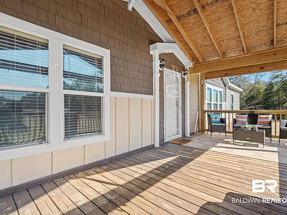 5th image of 15080 Starlight Ave