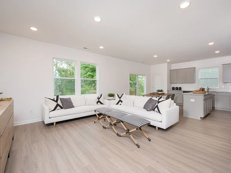 3206 Hearth Hollow Rd — Photo 13