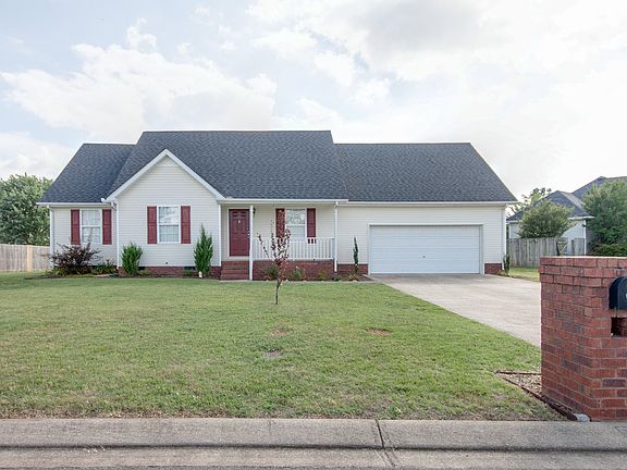 3rd image of 1922 Stoney Meadow Dr