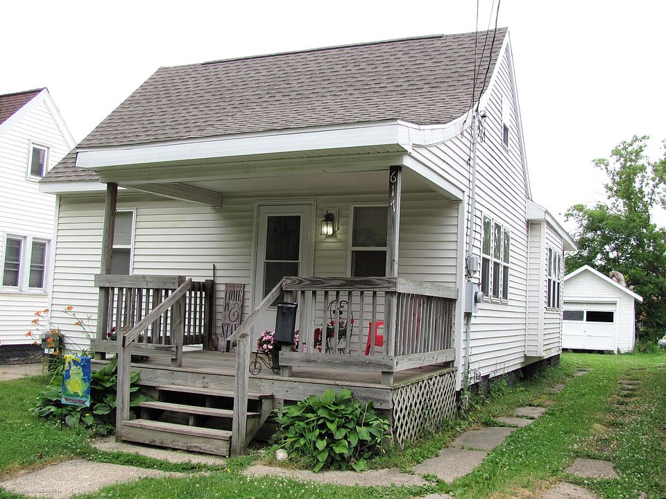 1st image of 617 N Clemens Ave