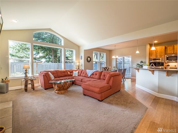 5th image of 1125 SE Symmons Pl