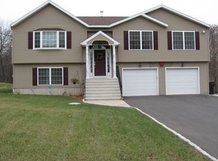 133 Slade St, Watertown, CT 06779