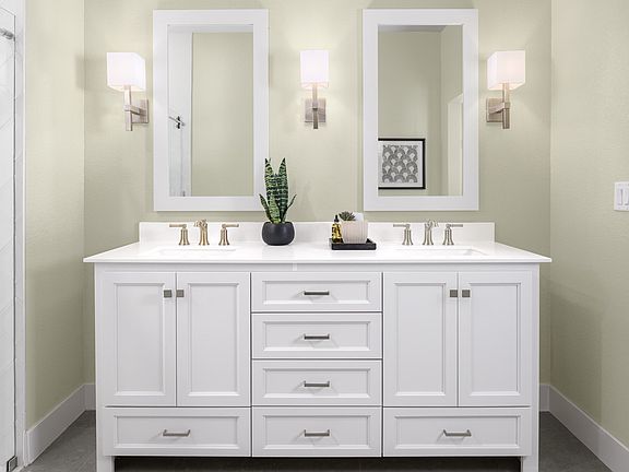 Primary bath freestanding vanity