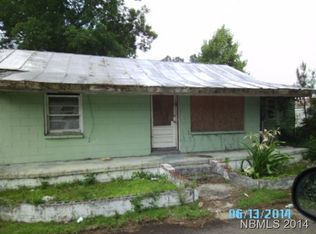 1606 Dillahunt St, New Bern, NC 28560