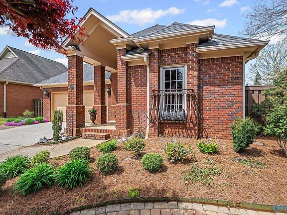 4th image of 130 Canterbury Dr
