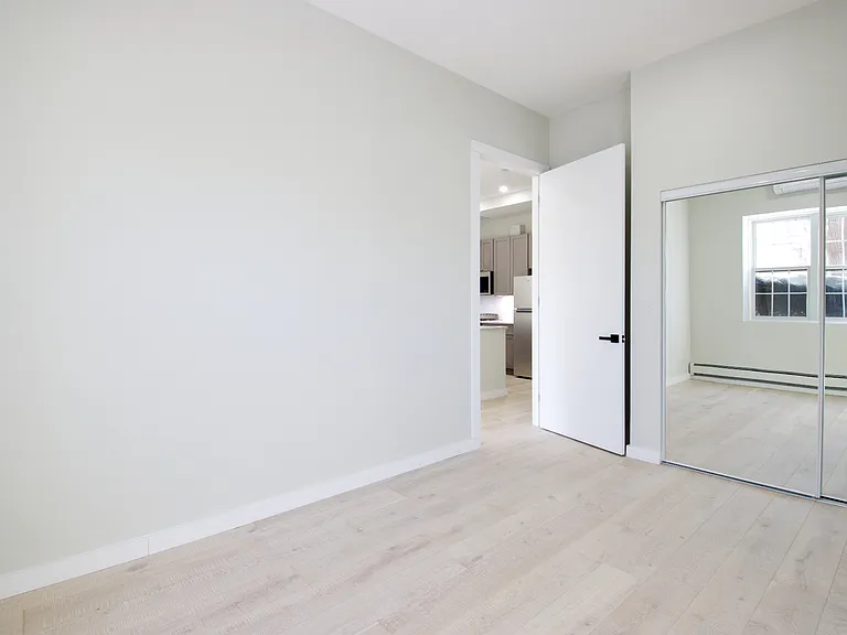 829 Greenwood Ave #1C — Photo 9