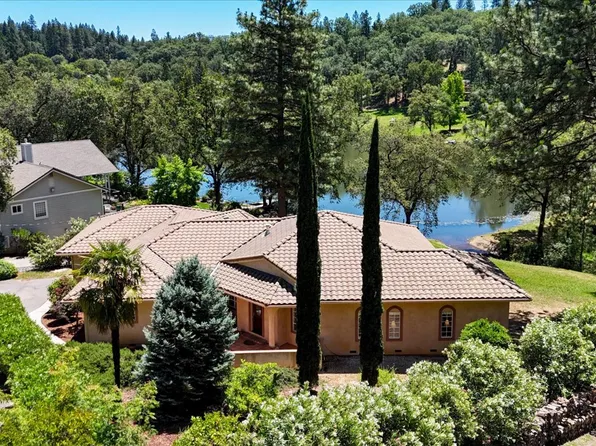 16104 Fairway Glen Pl, Grass Valley, CA 95949