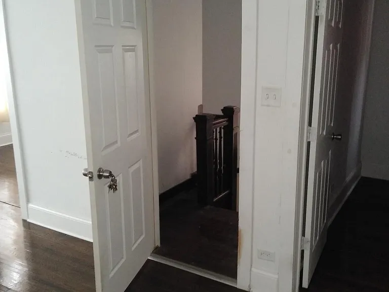 4338 W Monroe St #2 — Photo 6