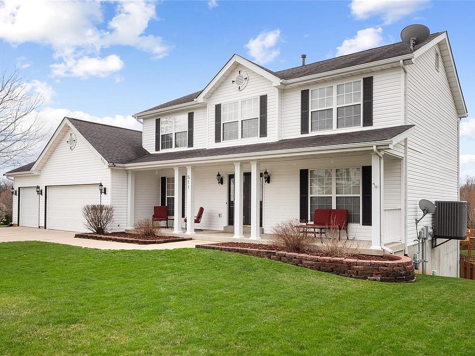 1st image of 511 Glen Oak Dr