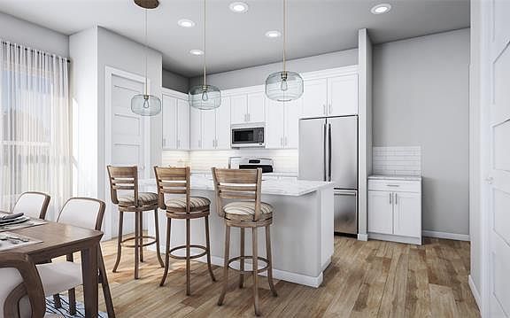 3rd image of 4428 Benton Ln #1