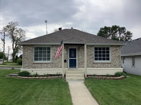 527 E 17th St, Lockport, IL 60441