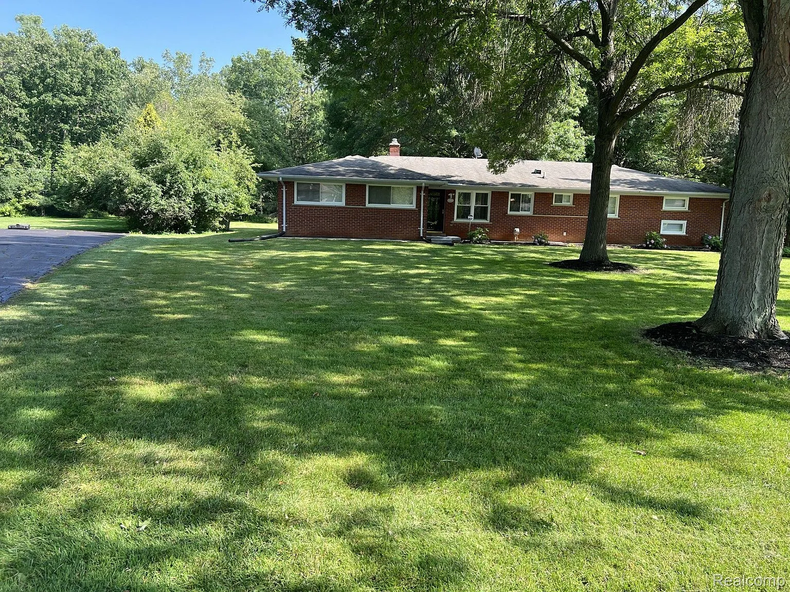 28064 E Kalong Cir photo 1