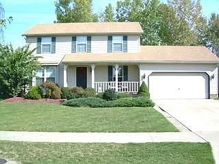 2223 Abbey Ln photo 1