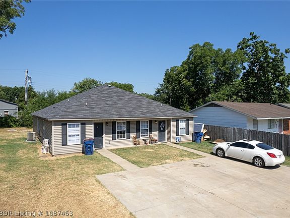 3rd image of 1415-1435 N 29th St