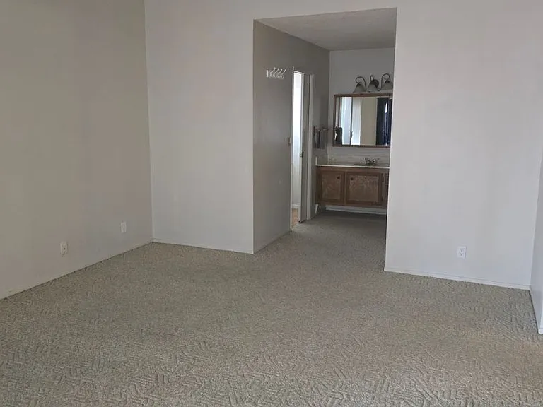 818 Sherri St — Photo 10