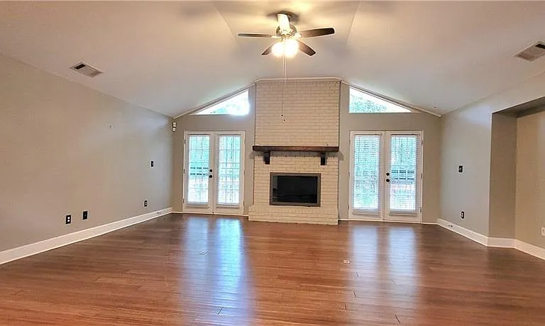 3202 Bolissa Dr — Photo 1