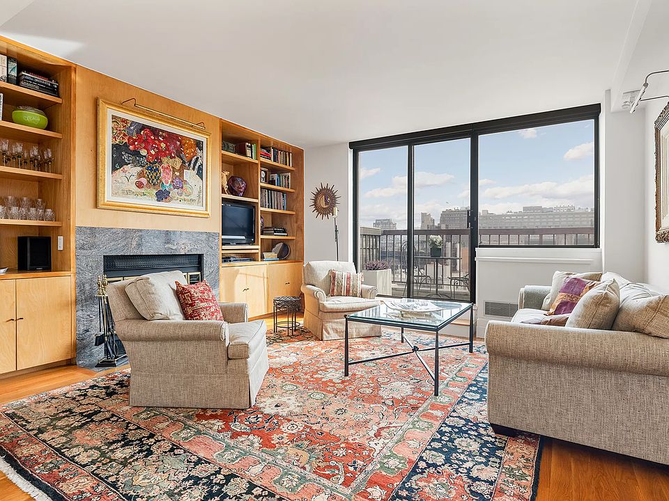 1st image of 344 W 23rd St Penthouse C