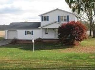 4306 Boltz Rd SE, New Philadelphia, OH 44663