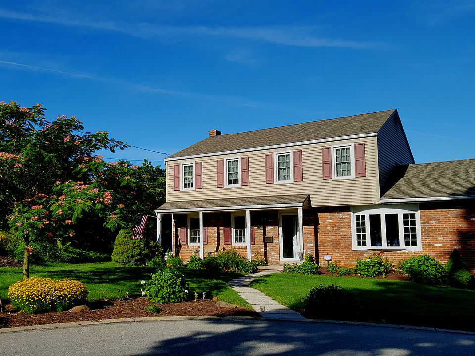 1st image of 5068 Carlyn Dr