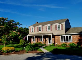 5068 Carlyn Dr, Pittsburgh, PA 15236