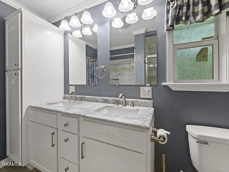218 Debby Dr — Photo 20