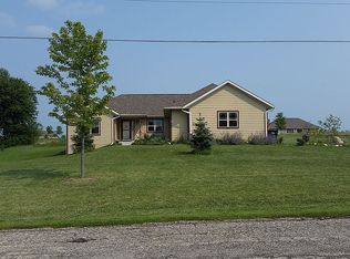 1900 Hillside Rd, Slinger, WI 53086