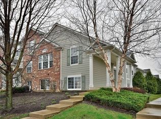 1123 Reserve Dr, Elgin, IL 60124